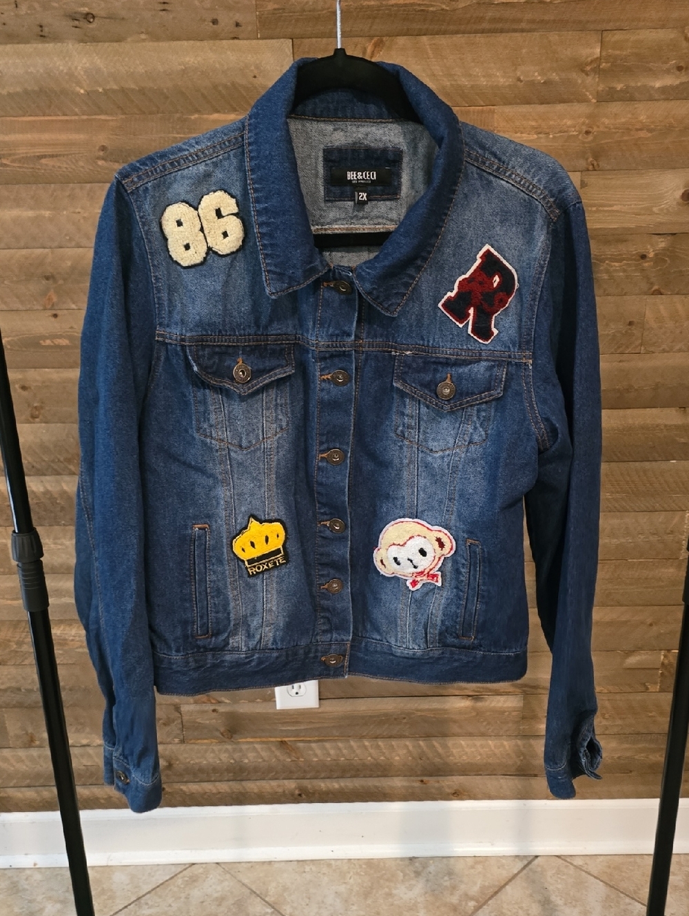 Bee & Ceci Dark Blue Denim Jacket with Patch Details (Women's XL)